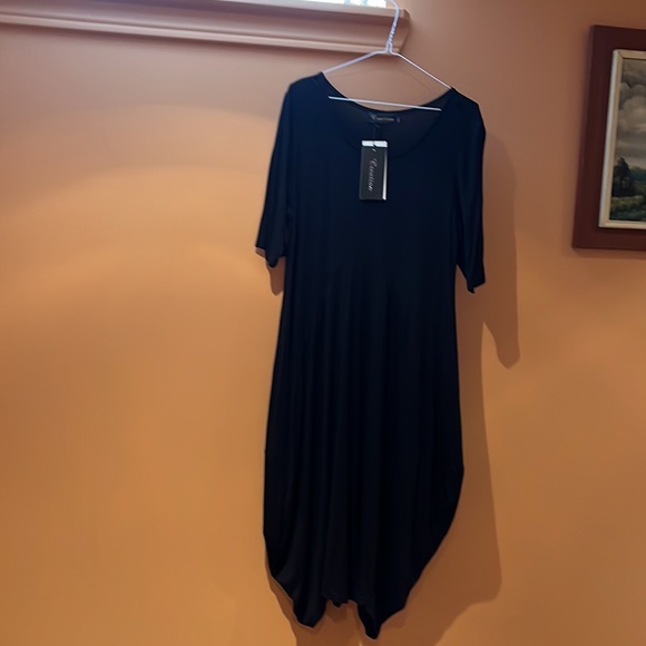 Dress - Picture 12 of 12